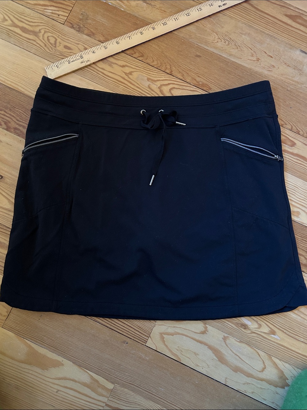 Athleta Black Drawstring Performance Skort with Zip Pockets